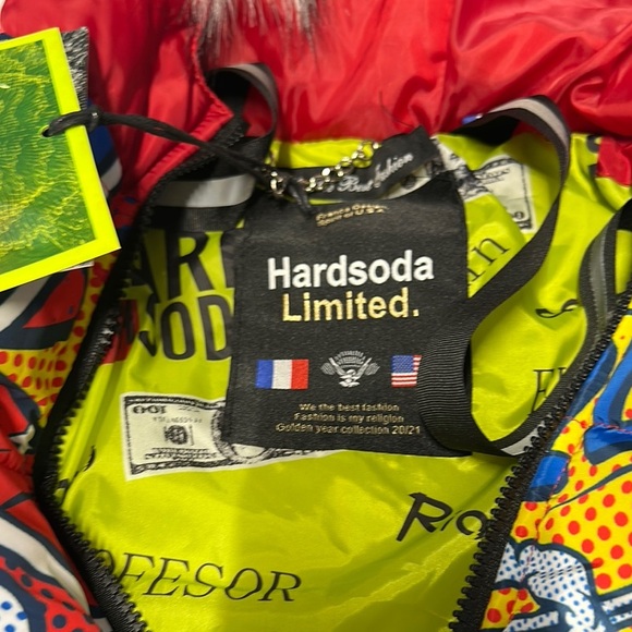 Soda Puffer Jacket Red and Blue with Comic Print - Picture 5 of 16